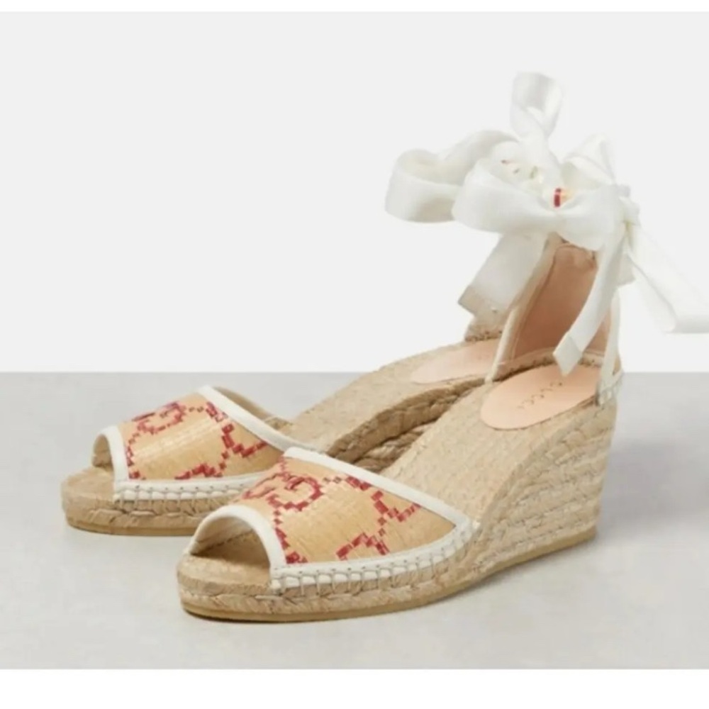 Gucci Women's Cloth Espadrilles - White and Tan - Picture 7 of 12